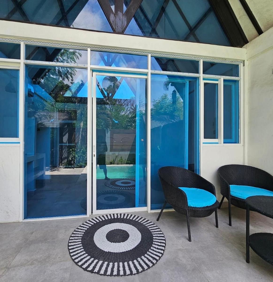 Atties Villa Gili Islands Exterior photo