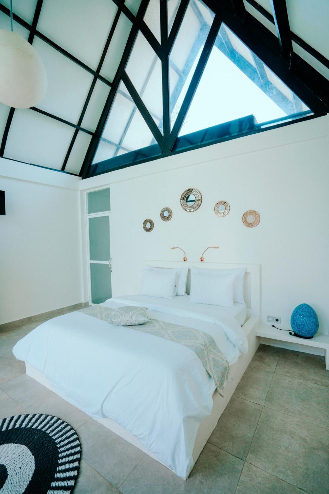 Atties Villa Gili Islands Exterior photo