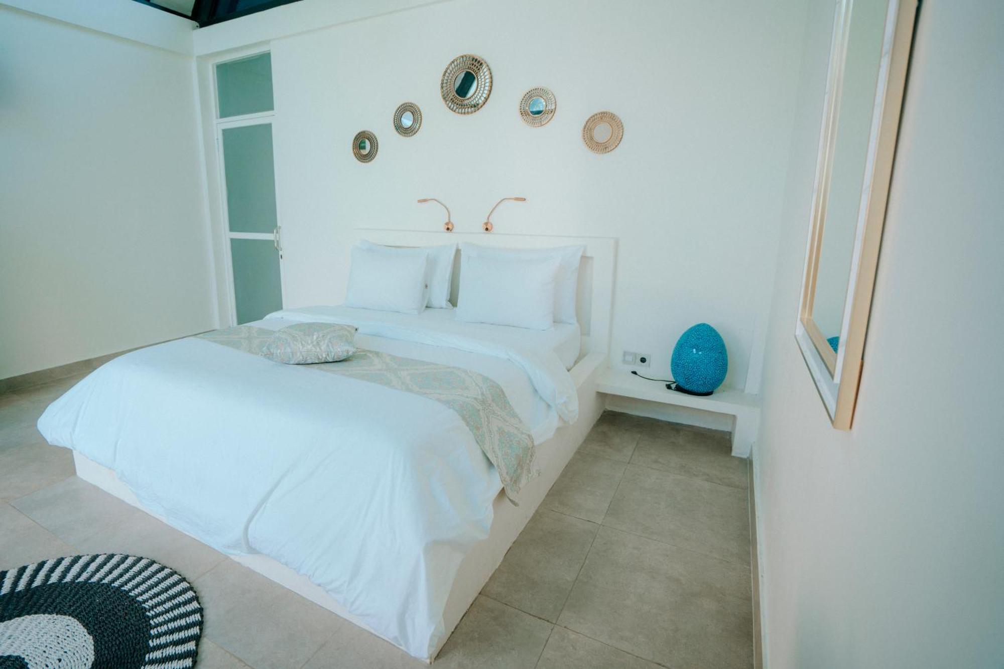 Atties Villa Gili Islands Exterior photo